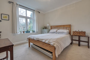 Photo 19- click for photo gallery